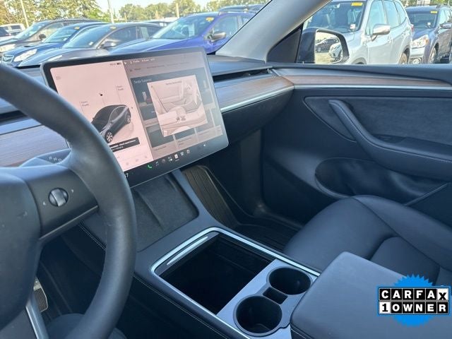 2024 Tesla Model Y Standard Range