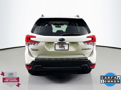 2022 Subaru Forester Premium