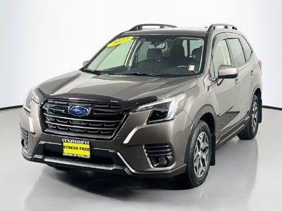2022 Subaru Forester Premium