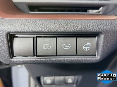 2025 Toyota Prius Plug-In Hybrid SE