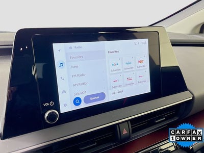 2025 Toyota Prius Plug-In Hybrid SE