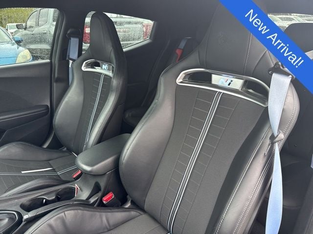 2022 Hyundai Veloster N Base