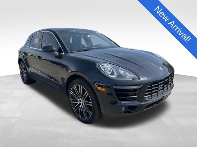 2016 Porsche Macan S