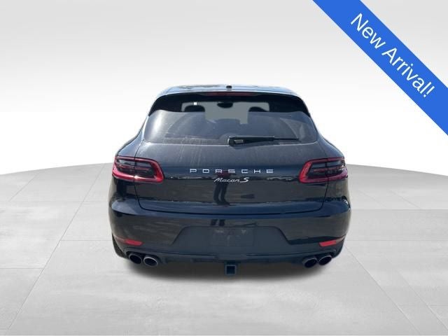 2016 Porsche Macan S