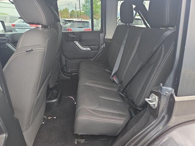 2017 Jeep Wrangler Unlimited Sahara