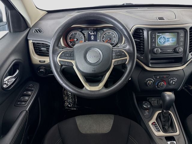 2015 Jeep Cherokee Sport