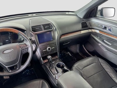 2019 Ford Explorer Platinum