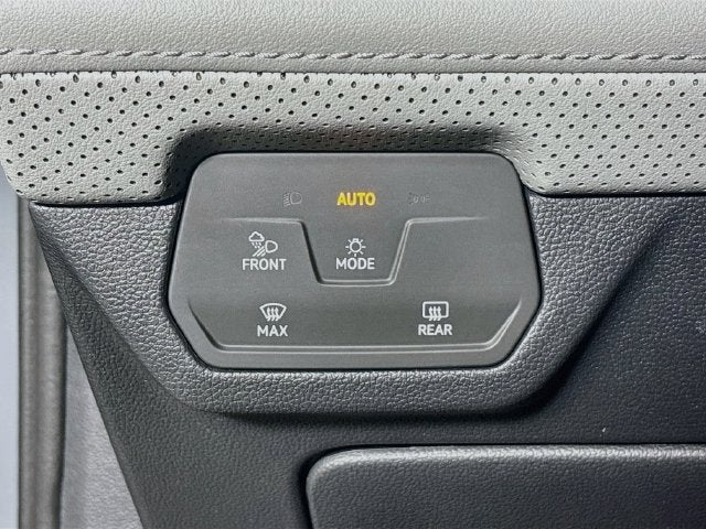 2024 Volkswagen Atlas 2.0T Peak Edition SE w/Technology