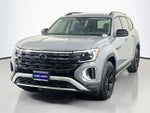2024 Volkswagen Atlas 2.0T Peak Edition SE w/Technology