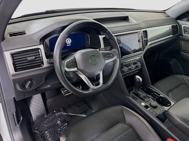 2022 Volkswagen Atlas Cross Sport 3.6L V6 SEL Premium R-Line