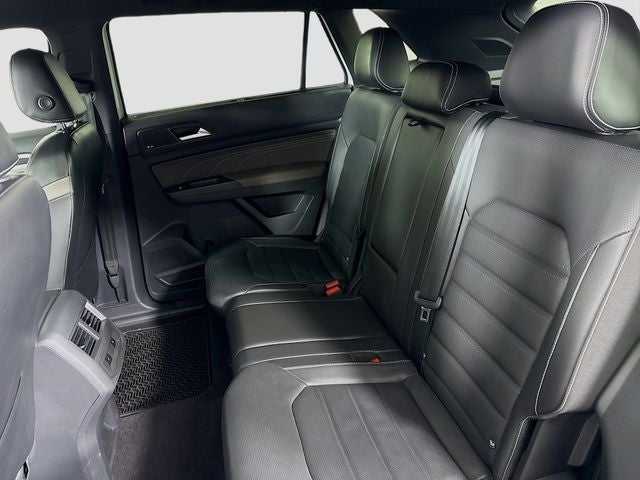 2022 Volkswagen Atlas Cross Sport 3.6L V6 SEL Premium R-Line