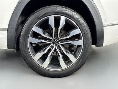 2022 Volkswagen Atlas Cross Sport 3.6L V6 SEL Premium R-Line
