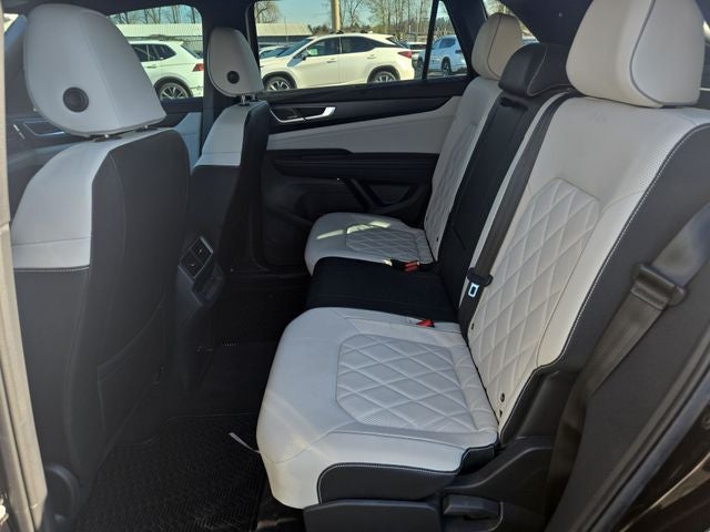 2024 Volkswagen Atlas Cross Sport 2.0T SEL Premium R-Line