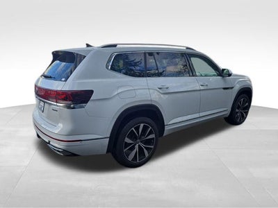 2024 Volkswagen Atlas 2.0T SEL Premium R-Line