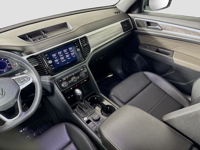 2023 Volkswagen Atlas Cross Sport 2.0T SE w/Technology
