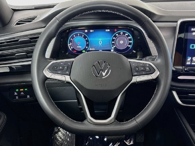 2025 Volkswagen Atlas Cross Sport 2.0T SE w/Technology