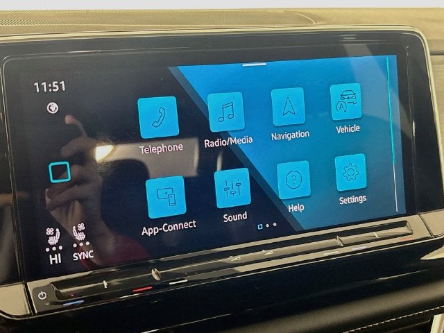 2024 Volkswagen Atlas Cross Sport 2.0T SE