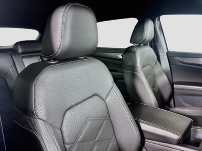 2024 Volkswagen Atlas Cross Sport 2.0T SE