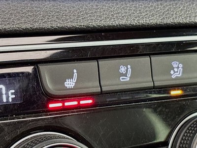 2021 Volkswagen Atlas Cross Sport 3.6L V6 SEL Premium