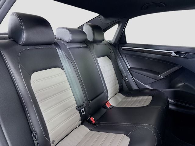2018 Volkswagen Passat 3.6L V6 GT