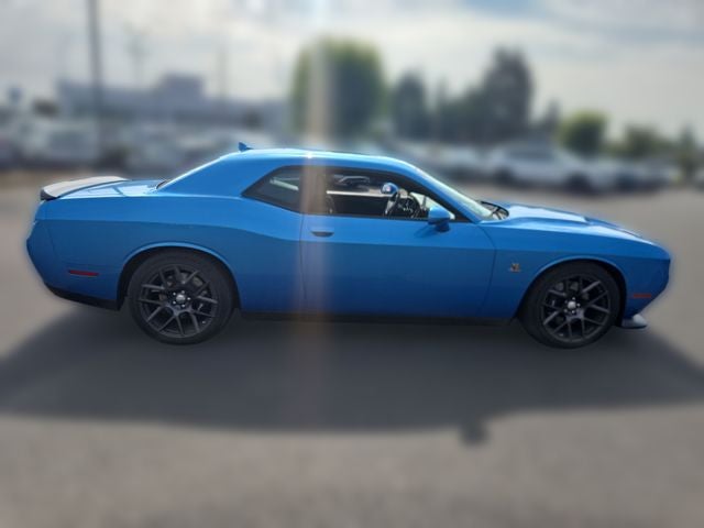 2016 Dodge Challenger R/T Scat Pack