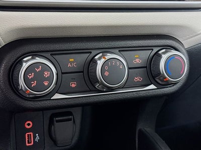 2022 Nissan Versa 1.6 SV