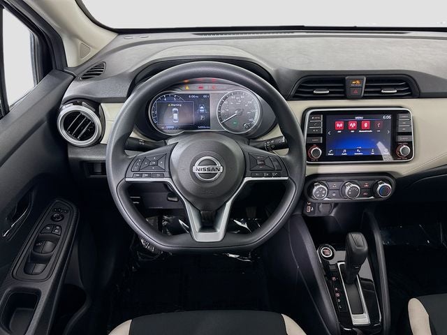 2022 Nissan Versa 1.6 SV
