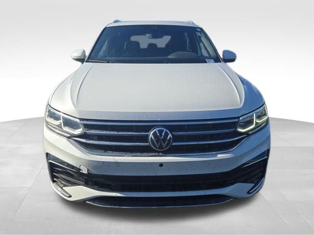 2022 Volkswagen Tiguan 2.0T SEL R-Line