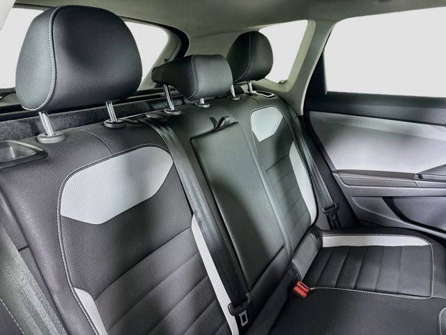 2024 Volkswagen Taos 1.5T SEL