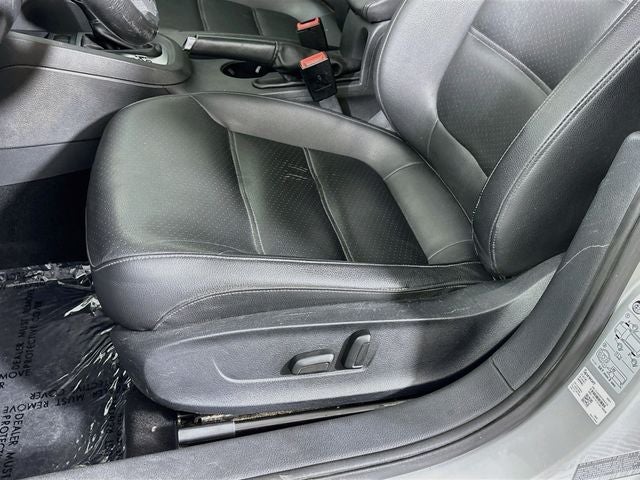 2014 Volkswagen Jetta 2.0L TDI w/Premium/Navigation
