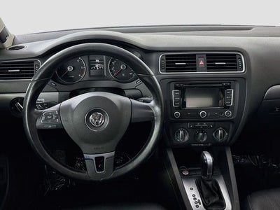 2014 Volkswagen Jetta 2.0L TDI w/Premium/Navigation