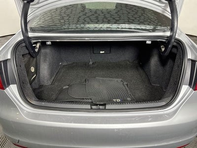 2014 Volkswagen Jetta 2.0L TDI w/Premium/Navigation