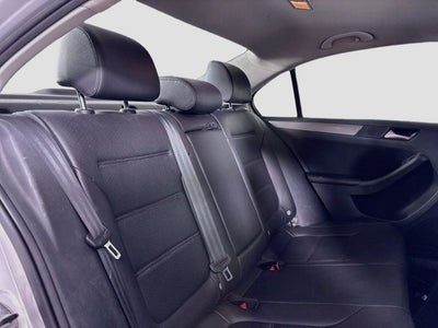 2014 Volkswagen Jetta 2.0L TDI w/Premium/Navigation