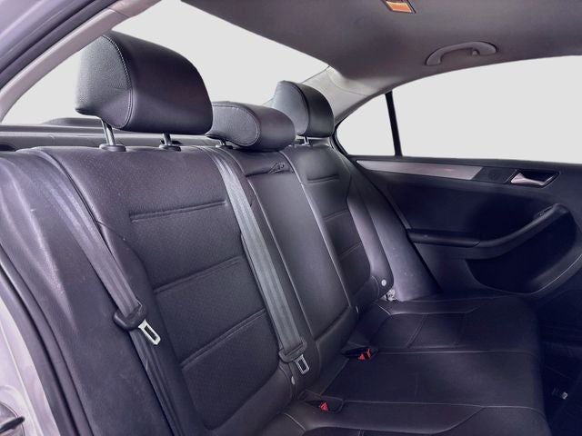 2014 Volkswagen Jetta 2.0L TDI w/Premium/Navigation