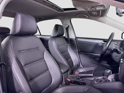 2014 Volkswagen Jetta 2.0L TDI w/Premium/Navigation