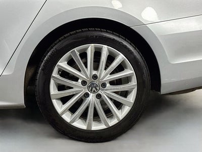 2014 Volkswagen Jetta 2.0L TDI w/Premium/Navigation