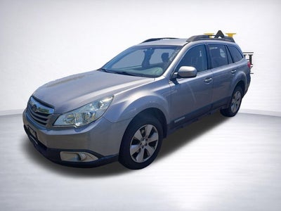 2010 Subaru Outback 2.5i Premium