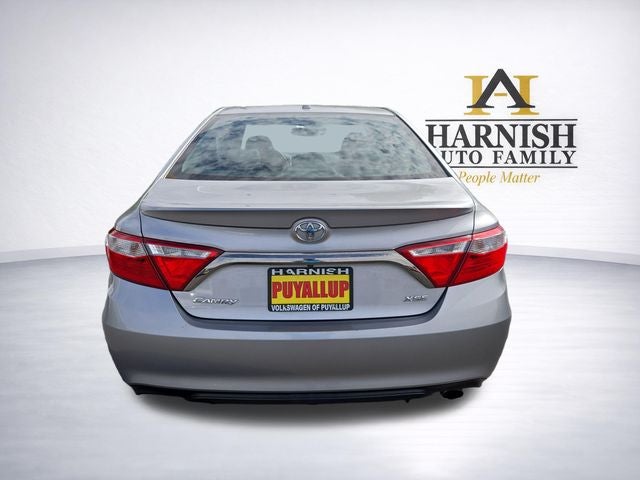 2016 Toyota Camry XSE