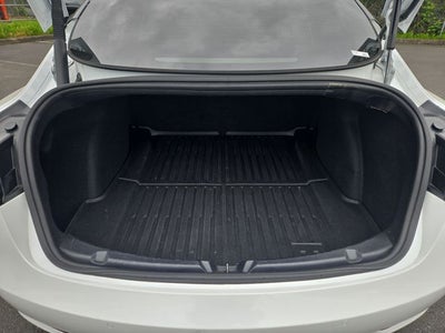 2022 Tesla Model 3 Base