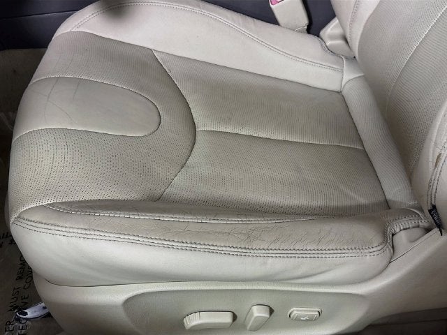 2014 INFINITI Q60 Base