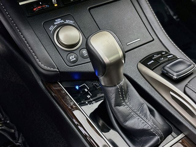 2017 Lexus ES 300h