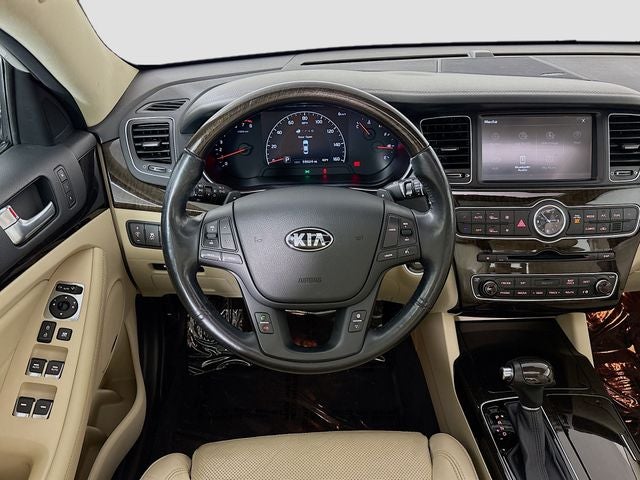 2016 Kia Cadenza Premium