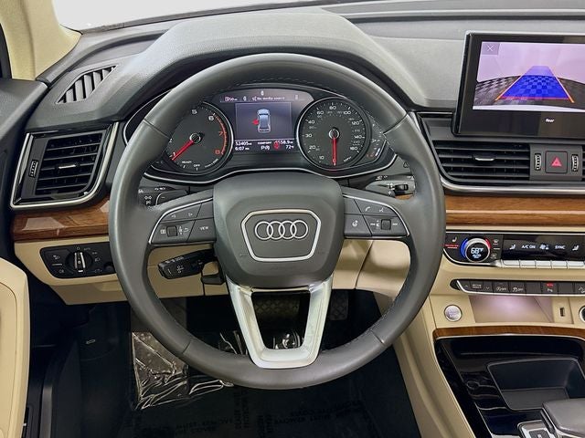 2023 Audi Q5 40 Premium quattro