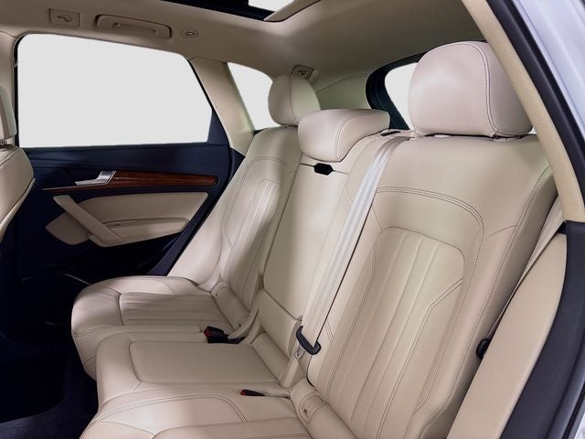 2023 Audi Q5 40 Premium quattro