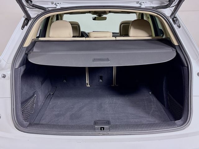 2023 Audi Q5 40 Premium quattro