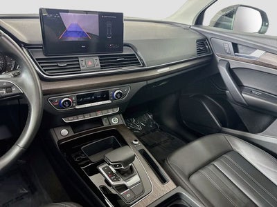2023 Audi Q5 40 Premium quattro