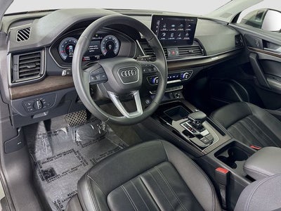 2023 Audi Q5 45 S line Premium quattro