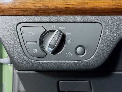 2022 Audi Q5 45 S line Premium quattro