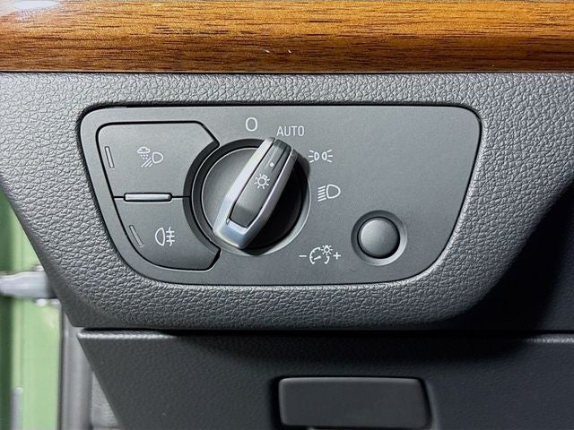 2022 Audi Q5 45 S line Premium quattro