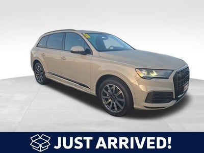 2023 Audi Q7 45 Premium Plus quattro